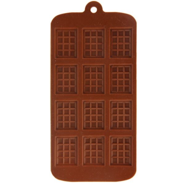High Quality 12pcs Silicone Material Chocolate Mold