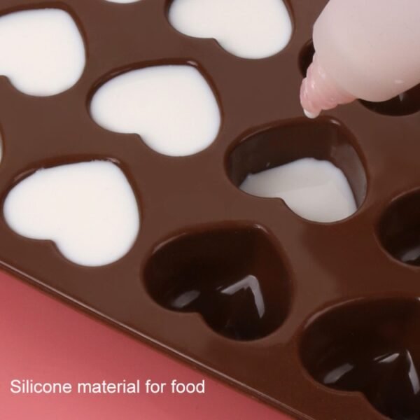 TBD04268136_4.jpg 8 PCS Silicone Love Shape 15 Grid Cake Chocolate Ice Tray Mold
