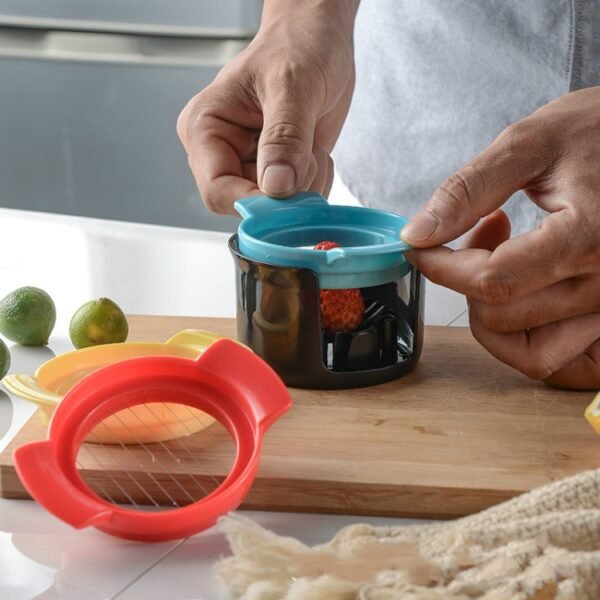 2 PCS 3 in 1 Egg Cutter Kitchen Tools