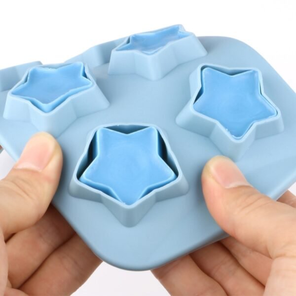 2 PCS Creative Silicone Ice Tray Mold 8 Continuous Mould Home-Made DIY Ice Tray Box, Style:, Brick  (Blue), Brick (Candy Color), Brick  (Jelly), Heart-shaped(Candy Effect), Heart-shaped(Jelly Effect), Five-star (Candy Effect)...