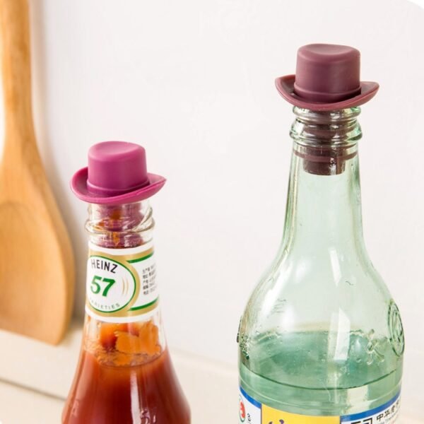 TBD083353601D_6.jpg Silica Gel Top Hat Fresh Wine Corks Cruet Red Wine Stopper, 2 PCS Hat Shape(Brown), 2 PCS Hat Shape(Black), 2 PCS Hat Shape(Red Wine), 2 PCS Hat Shape(Yellow), 2 PCS Hat Shape(Rose Red), 2 PCS Hat Shape(Red)